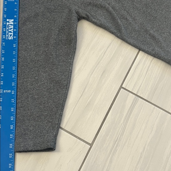 GAP Men’s Athletic 1/4 Zip Gray Long Sleeve Sweater Jacket Fleece - Size XS - Picture 7 of 8